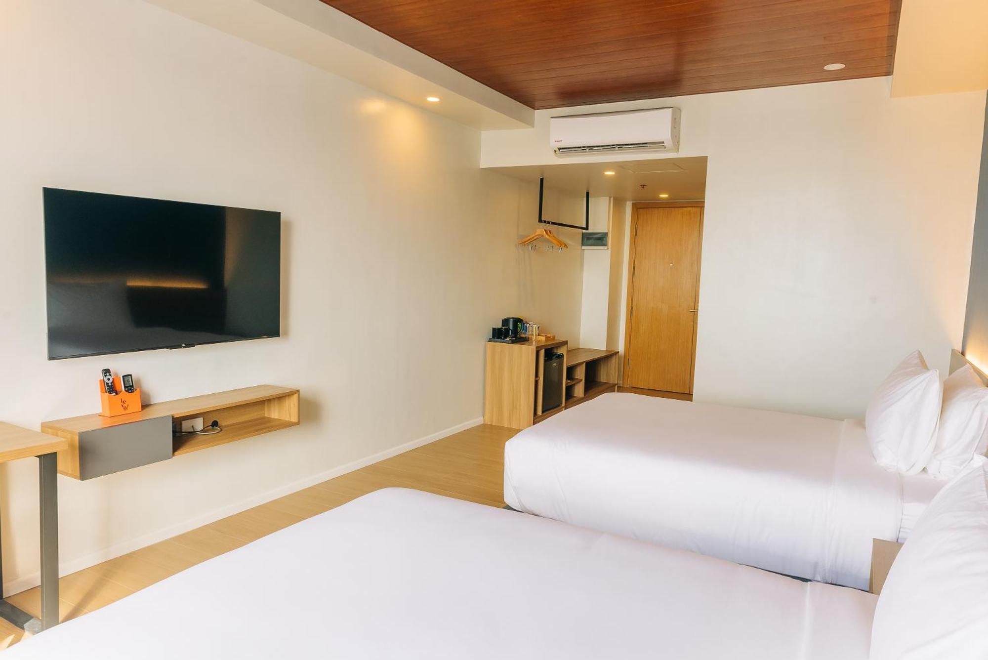Levo Hotel Urdaneta Exterior photo